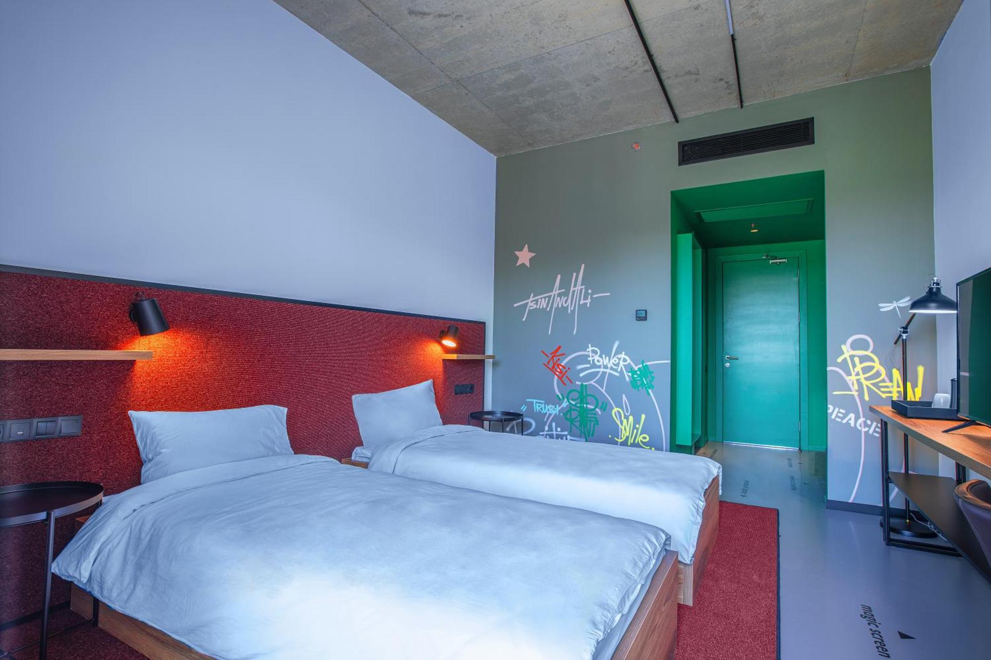 Park Hotel Tsinandali Estate Εξωτερικό φωτογραφία